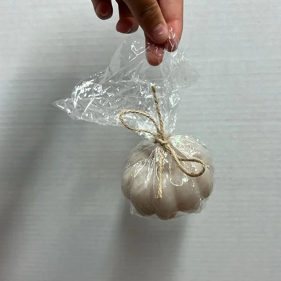 NEW fall decor - Picture 3 of 9